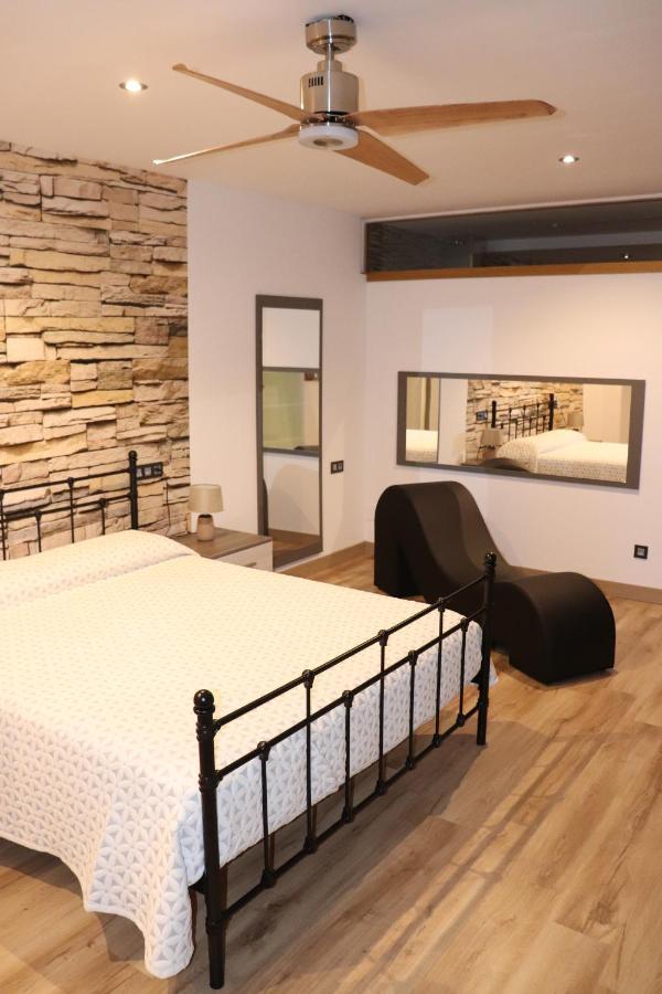 Loft Romantic Ca L'Enric Vique-Baix Emporda Regencós Exterior foto
